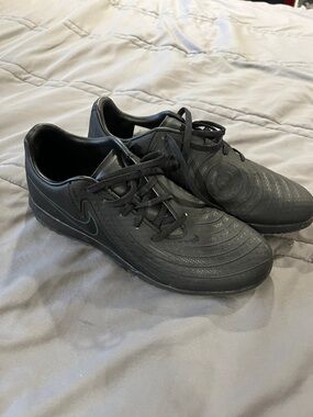 Nike Men’s Black Futsal Shoes with Subtle Teal Swoosh